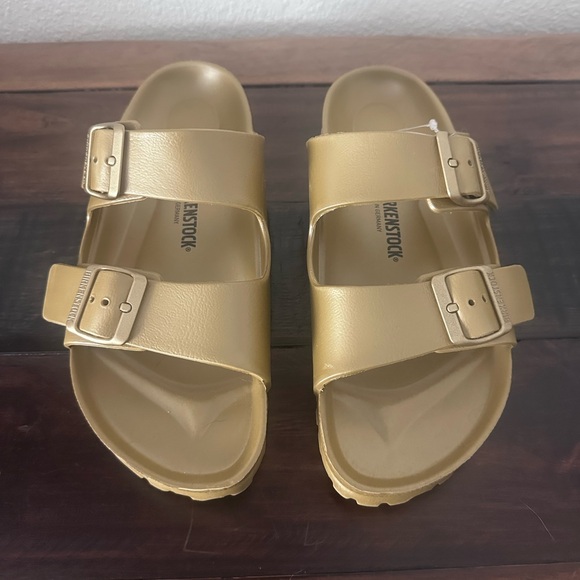 NWOT Birkenstock Gold Sandals - Picture 1 of 5